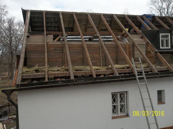 Rekonstrukce střechy včetně zateplení – fotka 8