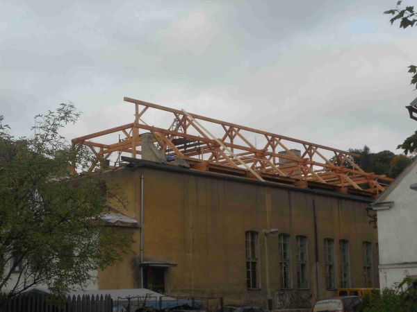 Rekonstrukce střechy a krovu – fotka 8
